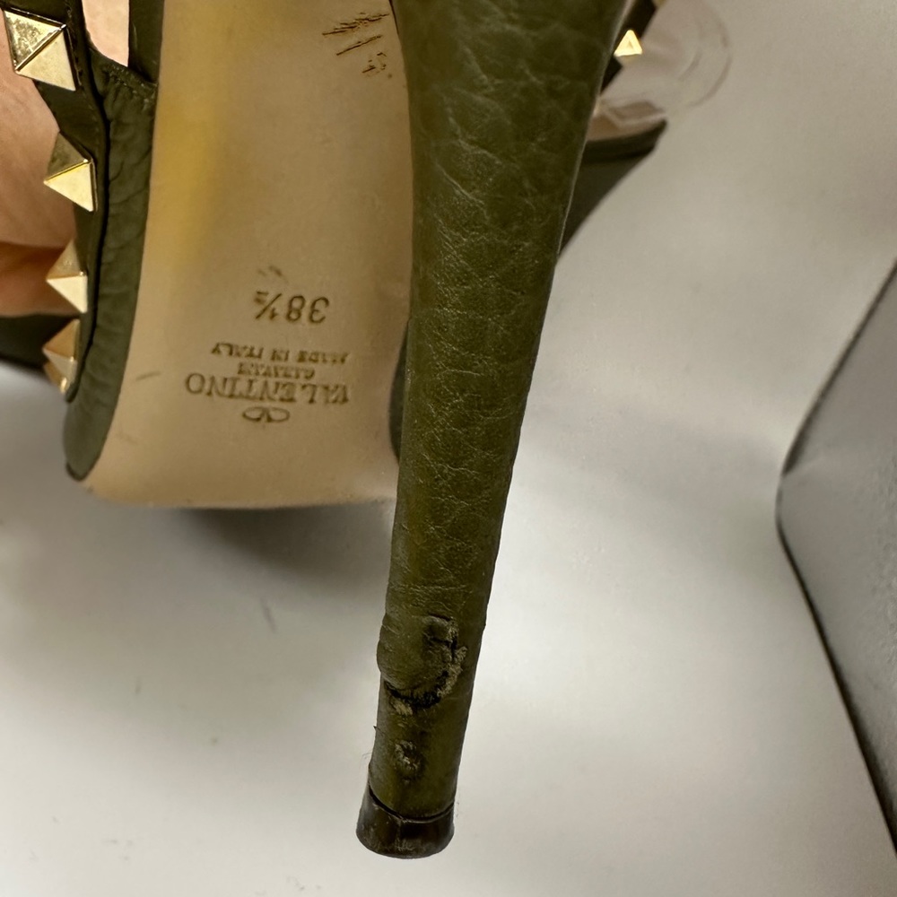 Rockstud Caged Pump - image 4